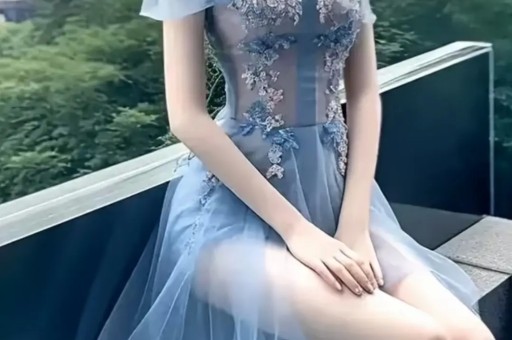 娱乐圈大事件：刘昊然周冬雨复合传闻、卢昱晓屏摄道歉、杨紫《家业》恶评风波、阿Sa婚变辟谣