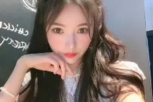 爆料吃瓜众多明星在内大瓜小瓜消息都有吃瓜拿走了